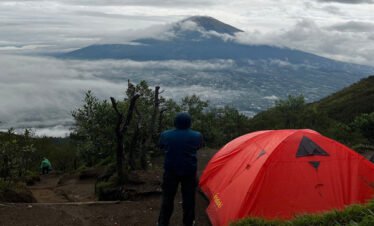 Unleash Your Adventurous Spirit at Mount Sumbing's Base Camp Garung
