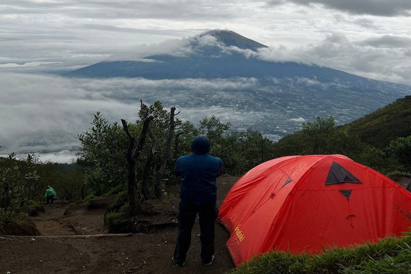 Unleash Your Adventurous Spirit at Mount Sumbing's Base Camp Garung