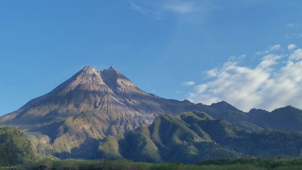 One Day in Yogyakarta: A Must-Do Tour of Borobudur, Merapi, and Prambanan