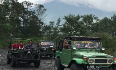 A Perfect Day in Yogyakarta: Borobudur, Merapi, and Prambanan Delights