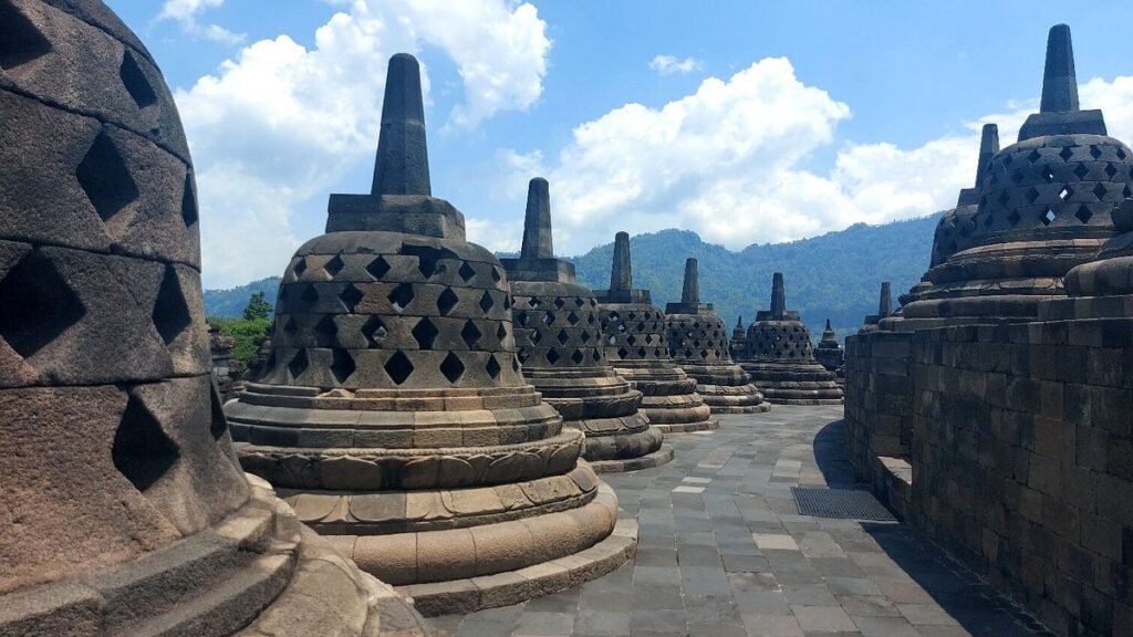 Discover the Wonders of Yogyakarta: Borobudur, Merapi, and Prambanan