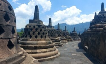 Discover the Wonders of Yogyakarta: Borobudur, Merapi, and Prambanan