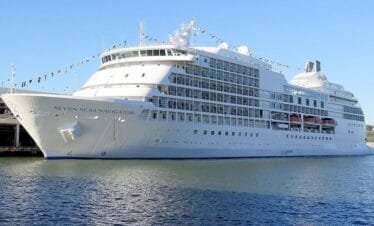 Borobudur tour from Semarang Port