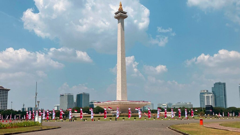 Cruising to Jakarta: A Must-Do Tour from the Ship Port