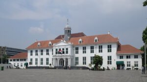 From Landmarks to Local Flavors: A Full Day Jakarta Tour from Cruise Ship Port