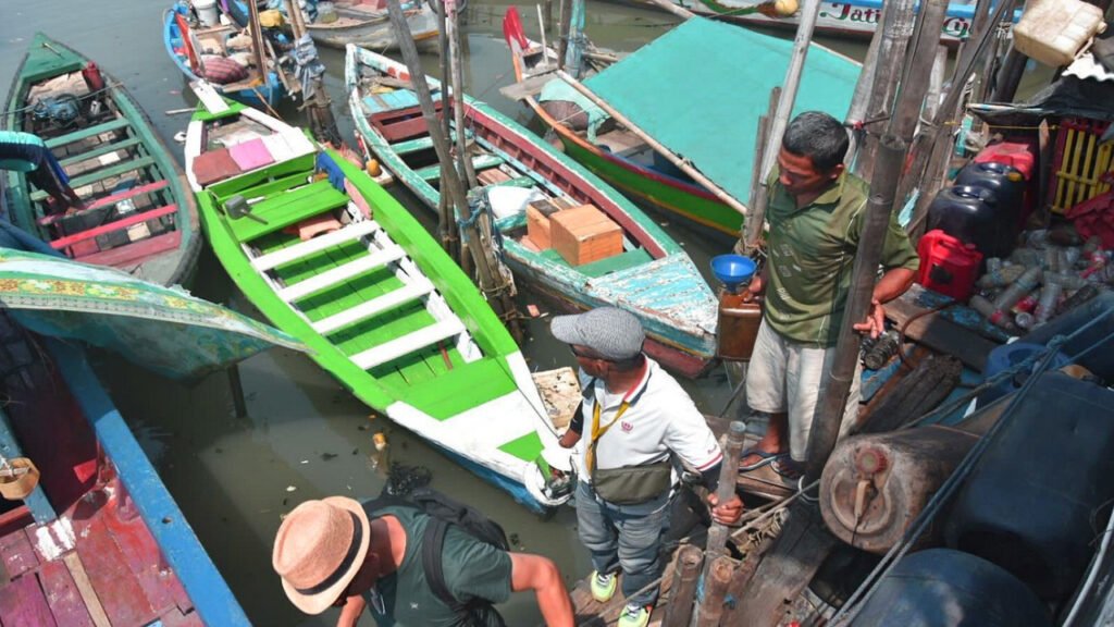 Discover Jakarta's Top Attractions on a Cruise Ship Port Tour