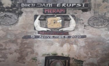 From Volcanoes to Waterfalls: Discovering the Best of Yogyakarta by Jeep