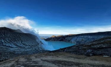 Mount Ijen Sunrise Tour: Overnight From Bali