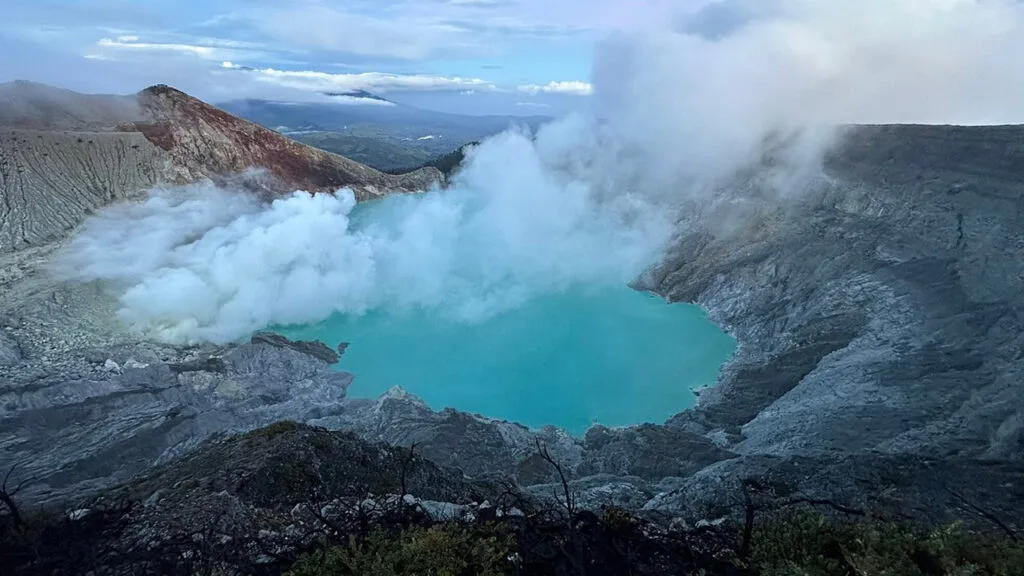 Unforgettable Adventure: Bali to Mount Ijen for a Stunning Sunrise