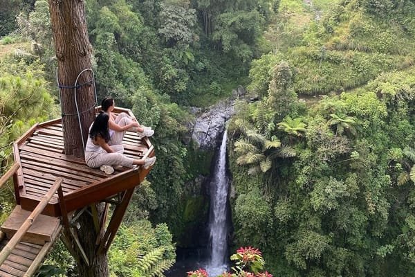 Uncover the Hidden Beauty of Kedung Kayang Waterfall on a Merapi Jeep Adventure