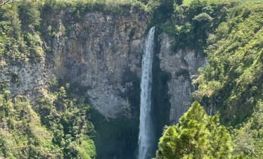 Discovering the Serenity of Lake Toba: A Must-See Destination in Medan