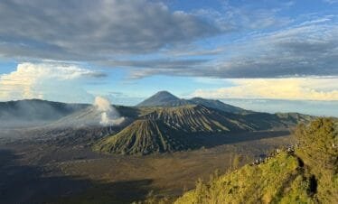 Mount Bromo Sunrise: Midnight Tour from Surabaya
