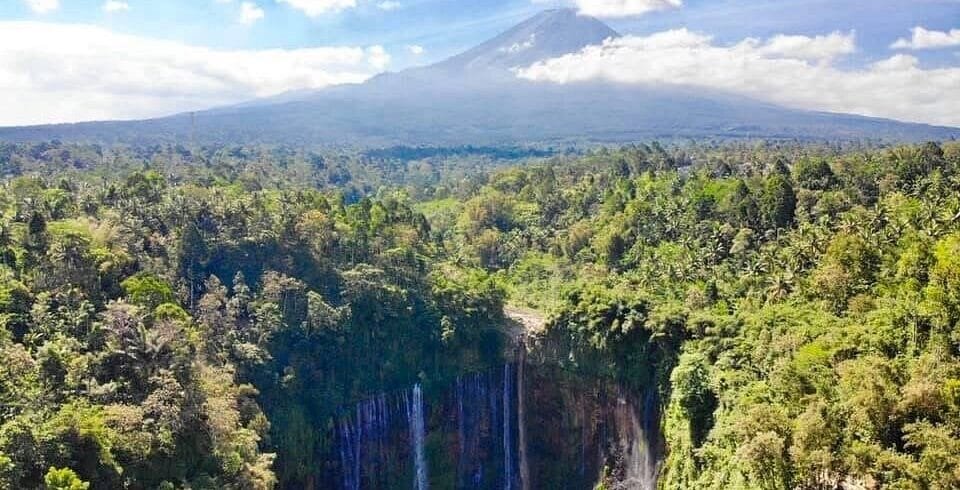Tumpak Sewu Waterfall Day Trip