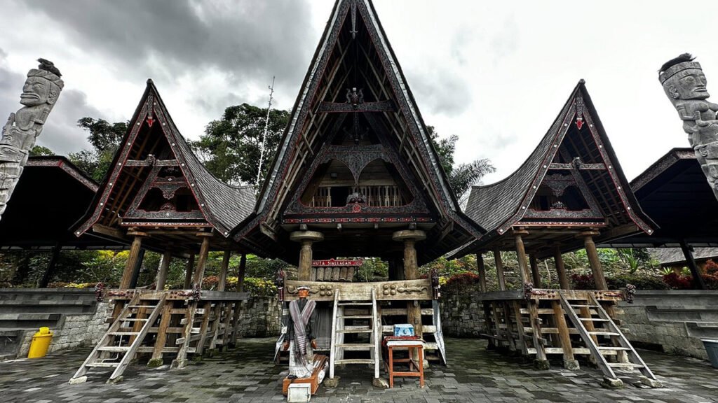 From City to Paradise: A Journey to Lake Toba on a Day Trip from Medan