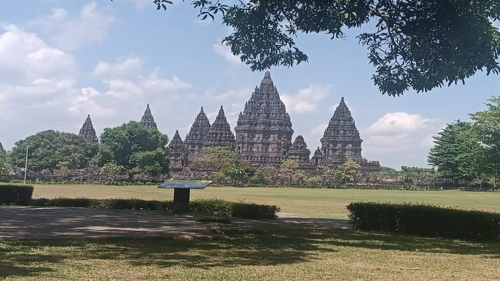 From Temples to Mountains: A Full-Day Yogyakarta Adventure