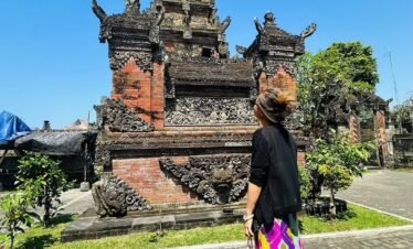 Discover the Charming Village of Ubud: Bali Shore Excursion