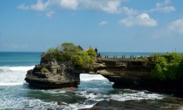 Exploring the Best of Bali A Full-Day Tour of Ubud and Tanah Lot