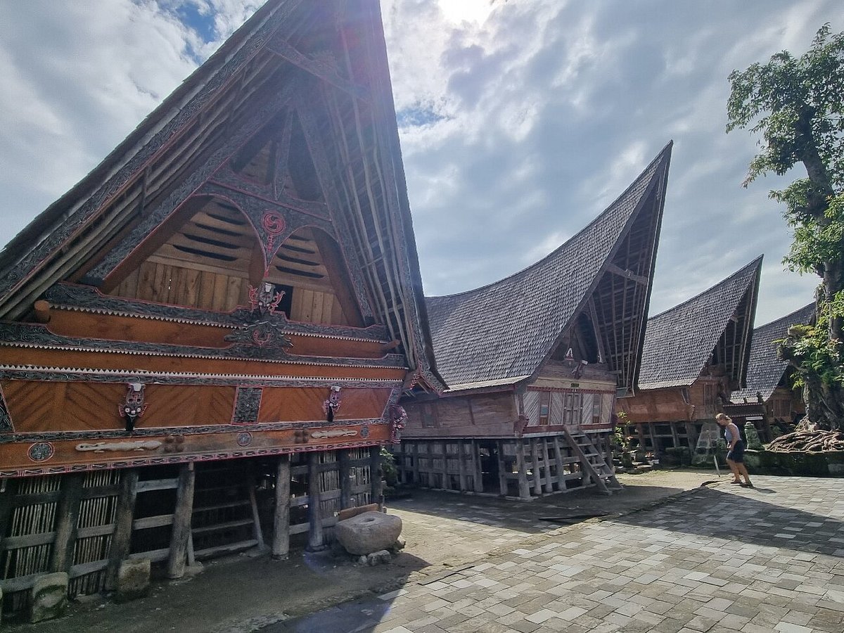 Exploring the Best of Medan Day Trip Itinerary