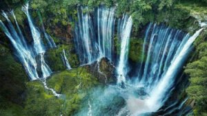 Breathtaking Views and Enchanting Sights at Bromo, Ijen, and Tumpak Sewu Waterfall