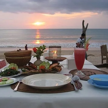 Bali's Must-See Sights: A Comprehensive Full-Day Tour of Tanah Lot, Kintamani, and Uluwatu