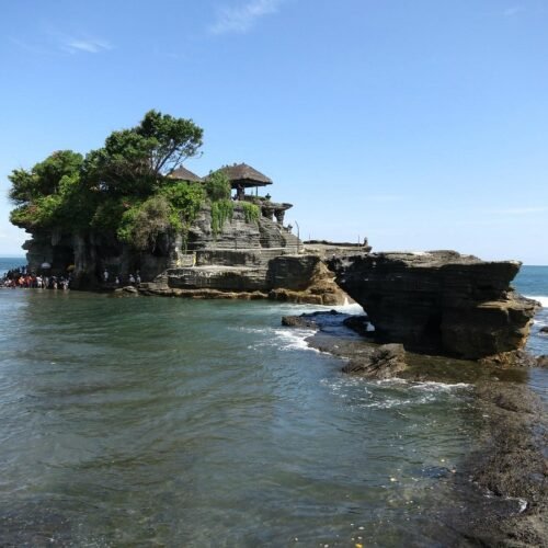 Bali's Top Highlights: A Memorable Full-Day Tour of Tanah Lot, Kintamani, and Uluwatu
